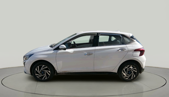 2024 Hyundai NEW I20 ASTA 1.2 MT, Petrol, Manual, 22,640 km, exterior