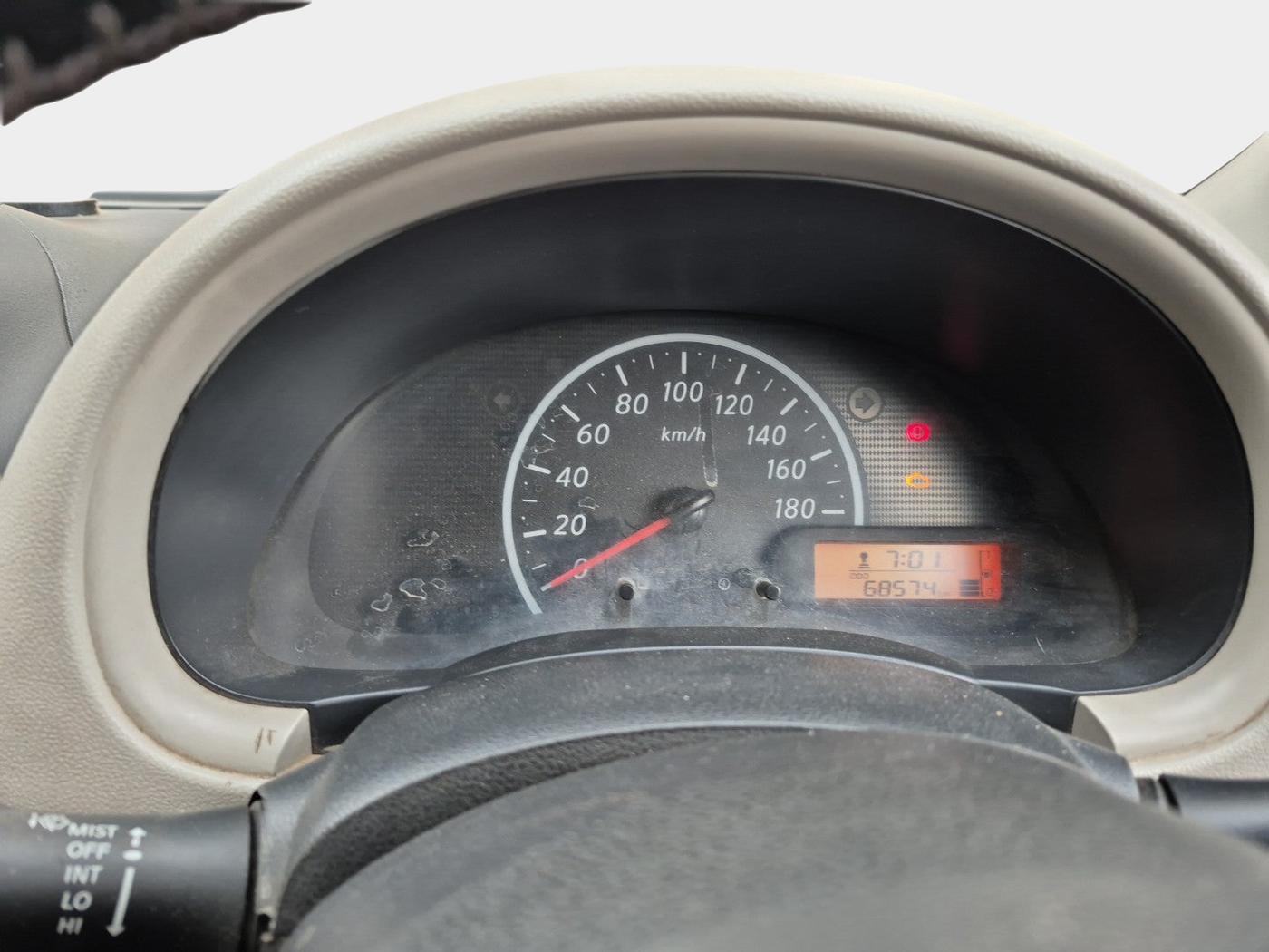 2016 Nissan Micra Active XL, Petrol, Manual, 90,389 km, interior