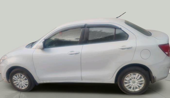 2017 Maruti Dzire VDI, Diesel, Manual, 1,57,688 km, exterior