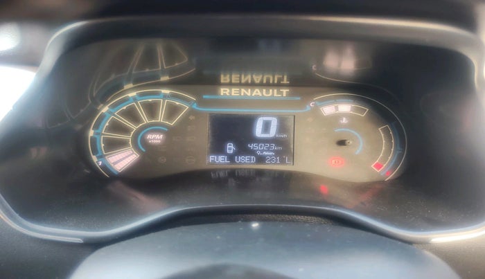 2022 Renault TRIBER RXZ, Petrol, Manual, 46,966 km, interior