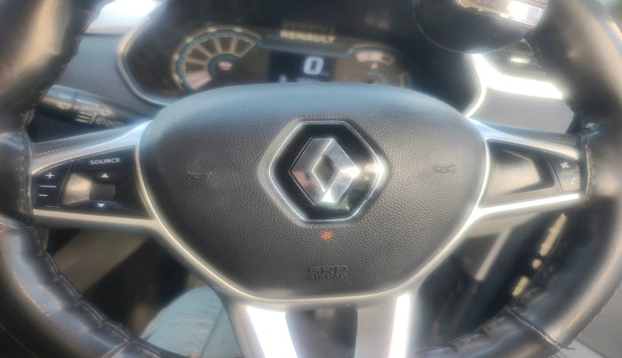 2022 Renault TRIBER RXZ, Petrol, Manual, 46,966 km, interior