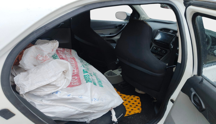 2016 Tata Tiago XE PETROL, Petrol, Manual, 53,194 km, interior