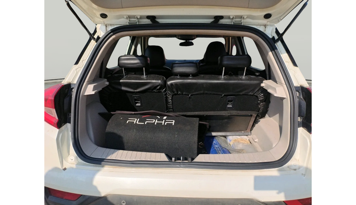 2021 Mahindra XUV300 W8 1.5 DIESEL, Diesel, Manual, 41,353 km, exterior