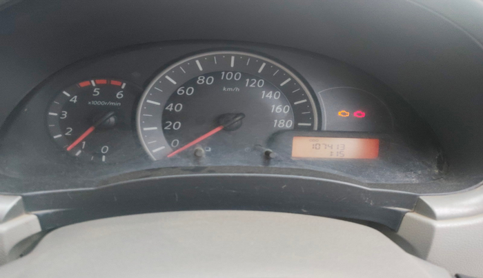 2013 Nissan Micra XV DIESEL, Diesel, Manual, 1,07,413 km, interior