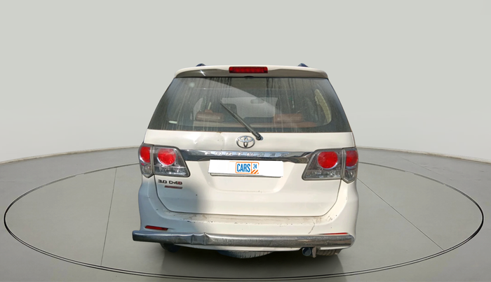 2013 Toyota Fortuner 3.0 4X2 AT, Diesel, Automatic, 1,19,657 km, exterior