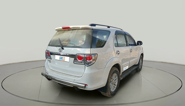 2013 Toyota Fortuner 3.0 4X2 AT, Diesel, Automatic, 1,19,657 km, exterior