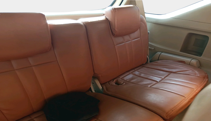 2013 Toyota Fortuner 3.0 4X2 AT, Diesel, Automatic, 1,19,657 km, interior