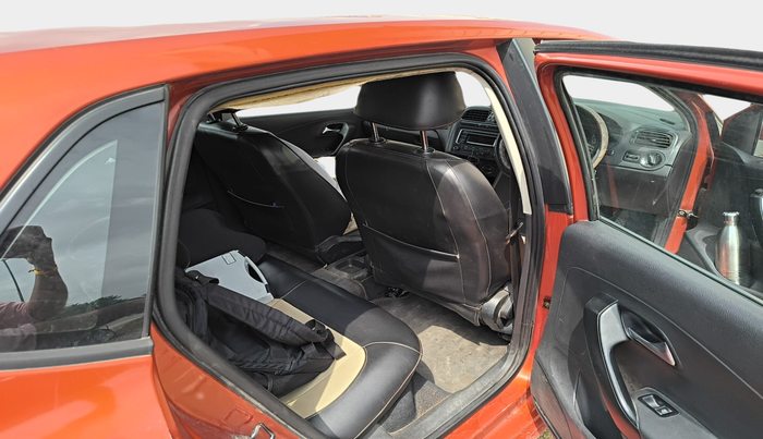 2015 Volkswagen Polo COMFORTLINE 1.5L, Diesel, Manual, 1,78,782 km, interior