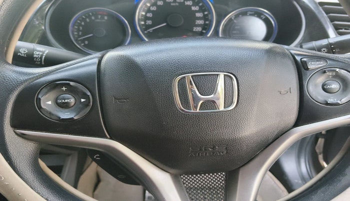 2016 Honda City 1.5L I-VTEC V MT, Petrol, Manual, 1,42,685 km, interior