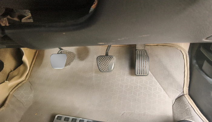 2016 Honda City 1.5L I-VTEC V MT, Petrol, Manual, 1,42,685 km, interior