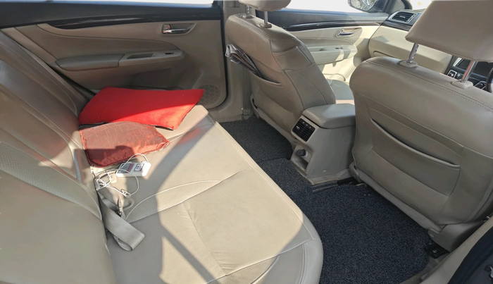 2017 Maruti Ciaz ZXI+, Petrol, Manual, 35,661 km, interior