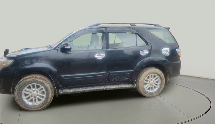 2014 Toyota Fortuner 3.0 4X2 MT, Diesel, Manual, 1,33,720 km, exterior