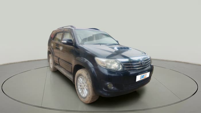 2014 Toyota Fortuner 3.0 4X2 MT, Diesel, Manual, 2,32,100 km, exterior
