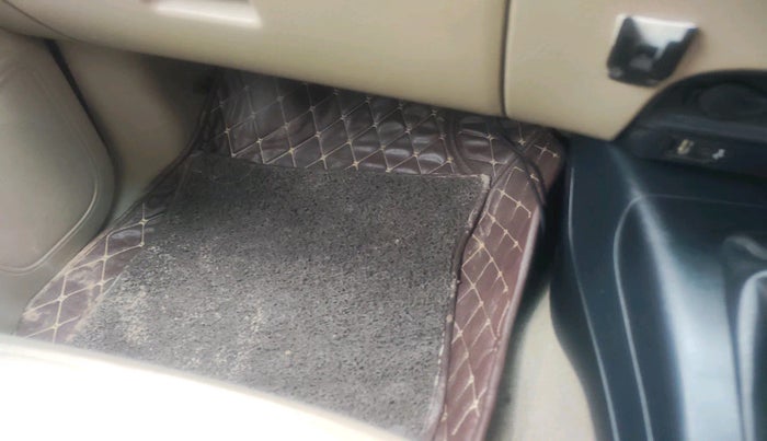 2014 Toyota Fortuner 3.0 4X2 MT, Diesel, Manual, 1,33,720 km, interior