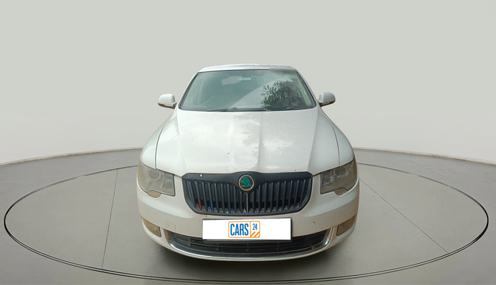 2012 Skoda Superb AMBITION 2.0 TDI CR AT, Diesel, Automatic, 1,44,890 km, exterior