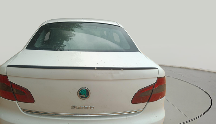 2012 Skoda Superb AMBITION 2.0 TDI CR AT, Diesel, Automatic, 1,44,890 km, exterior