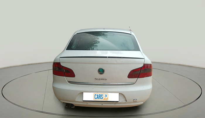 2012 Skoda Superb AMBITION 2.0 TDI CR AT, Diesel, Automatic, 1,44,890 km, exterior