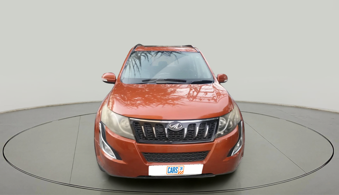 2016 Mahindra XUV500 W10 AT 1.99, Diesel, Automatic, 1,44,986 km, exterior