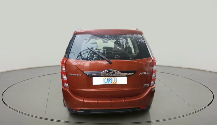 2016 Mahindra XUV500 W10 AT 1.99, Diesel, Automatic, 1,44,986 km, exterior