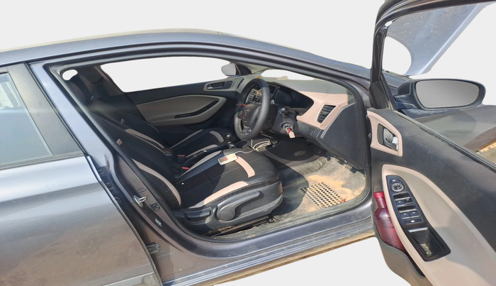 2017 Hyundai Elite i20 SPORTZ 1.2, Petrol, Manual, 1,78,541 km, interior