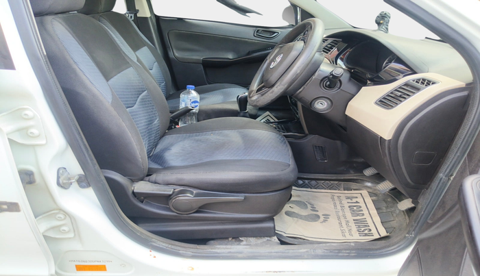 2016 Tata Zest XMS 75PS DIESEL, Diesel, Manual, 2,01,678 km, interior
