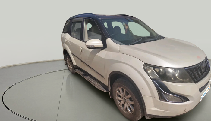2016 Mahindra XUV500 W10, Diesel, Manual, 1,34,932 km, exterior