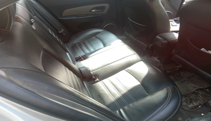 2012 Chevrolet Cruze LTZ AT, Diesel, Automatic, 85,458 km, interior