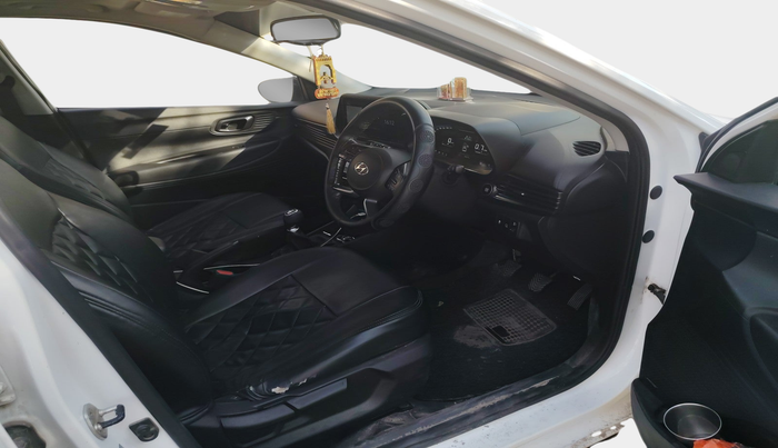 2021 Hyundai NEW I20 ASTA (O) 1.2 MT, Petrol, Manual, 84,580 km, interior