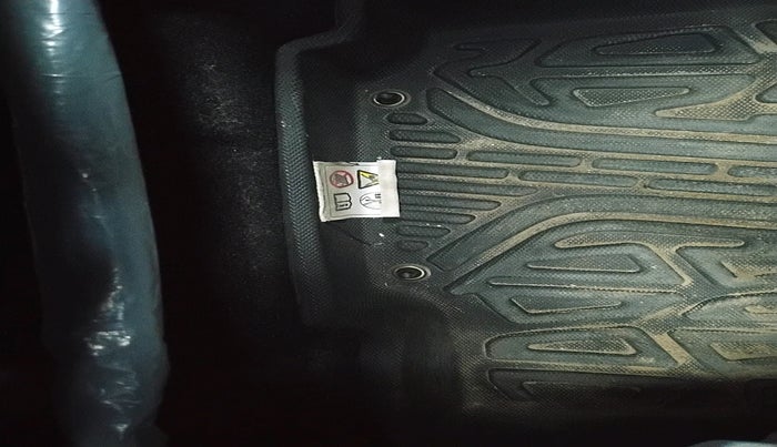 2022 Maruti BREZZA VXI SMART HYBRID, Petrol, Manual, 41,650 km, interior