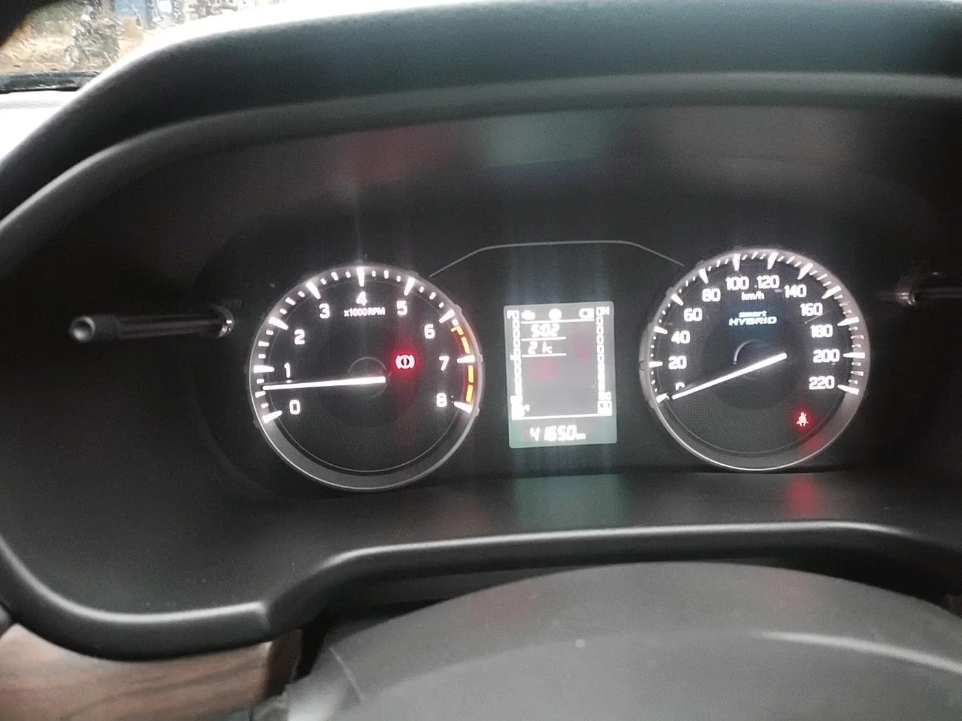 2022 Maruti BREZZA VXI SMART HYBRID, Petrol, Manual, 43,000 km, interior
