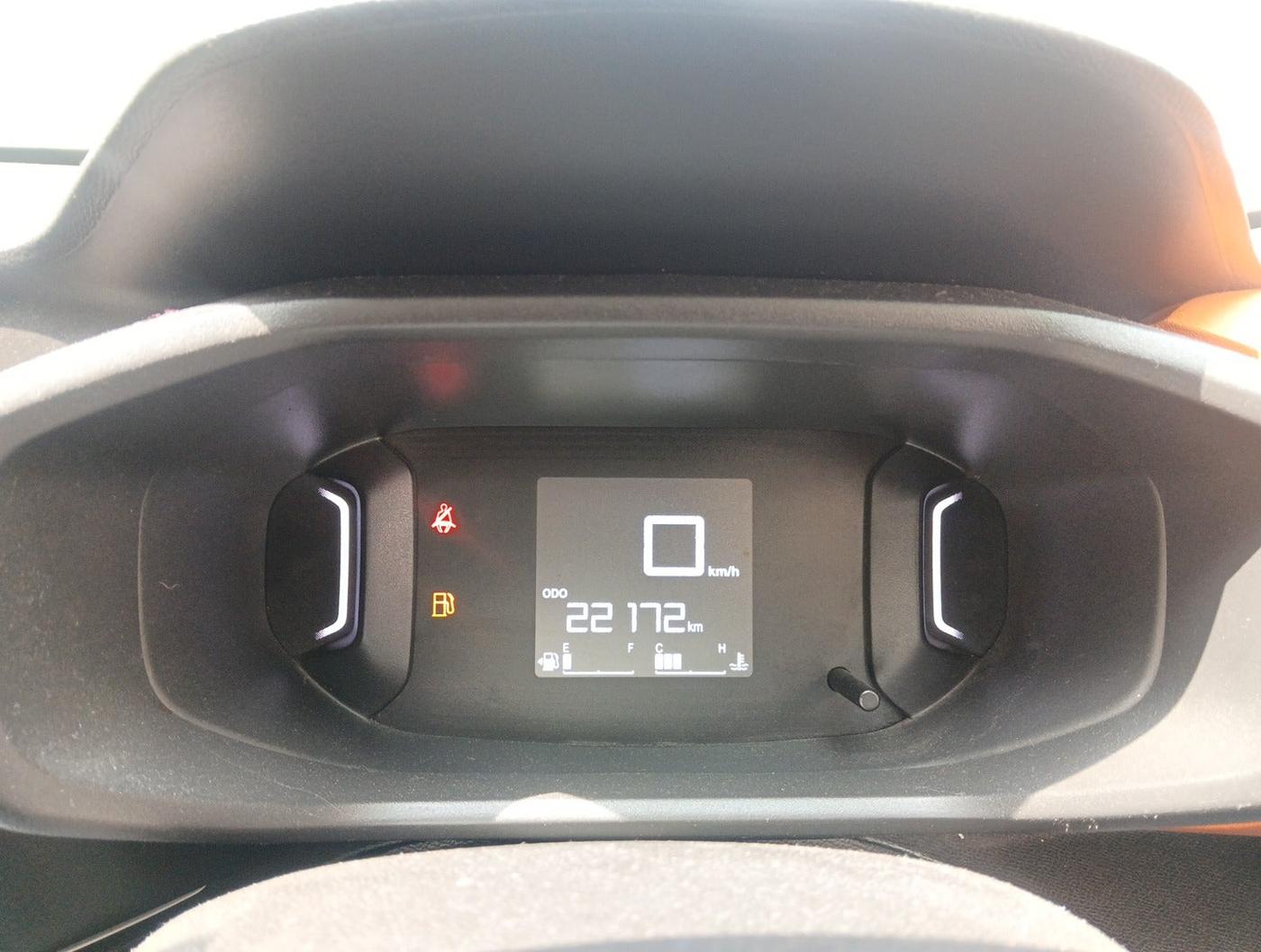 2022 CITROEN C3 FEEL 1.2, Petrol, Manual, 22,172 km, interior
