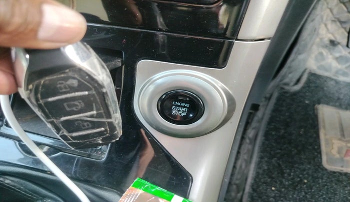 2019 Mahindra XUV500 W9, Diesel, Manual, 56,034 km, interior