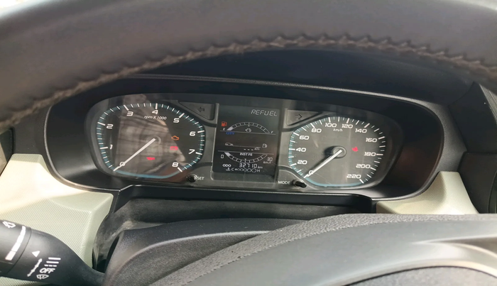 2023 Tata PUNCH ADVENTURE MT, Petrol, Manual, 32,710 km, interior