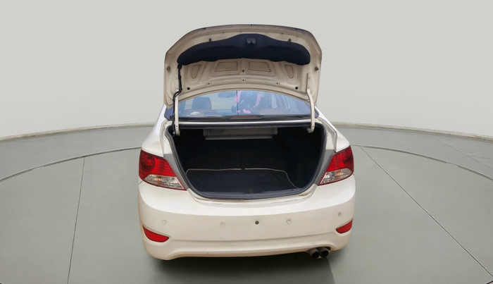 2014 Hyundai Verna FLUIDIC 1.4 CRDI CX, Diesel, Manual, 2,21,652 km, exterior