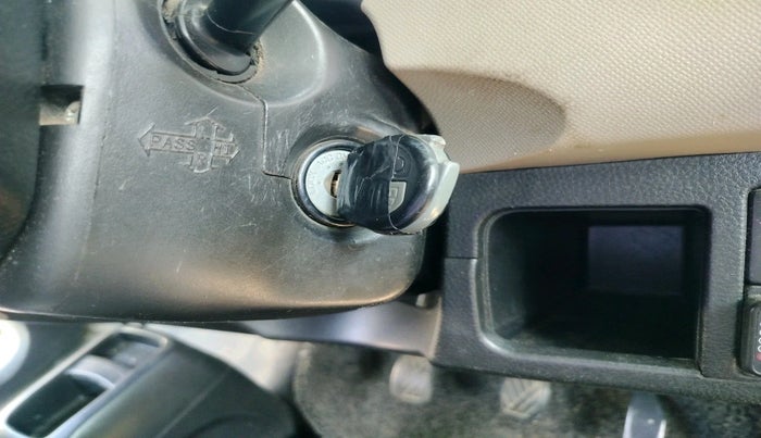 2014 Maruti Wagon R 1.0 VXI, Petrol, Manual, 91,742 km, interior