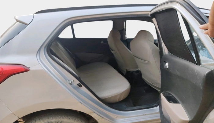 2013 Hyundai Grand i10 SPORTZ 1.2 KAPPA VTVT, Petrol, Manual, 1,15,347 km, interior