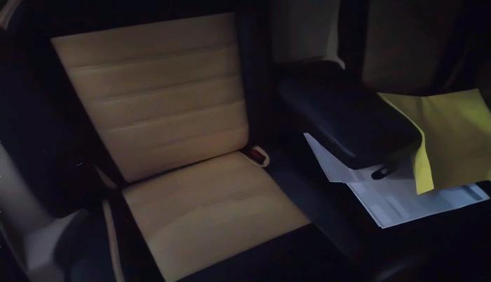 2017 Ford Figo Aspire TITANIUM 1.2 PETROL, Petrol, Manual, 1,21,171 km, interior