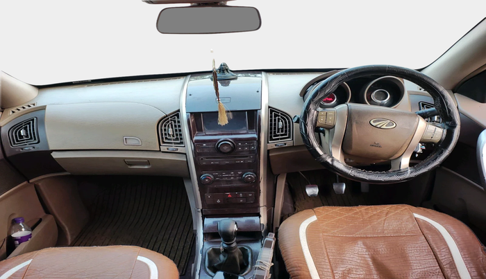 2012 Mahindra XUV500 W8, Diesel, Manual, 2,27,488 km, interior