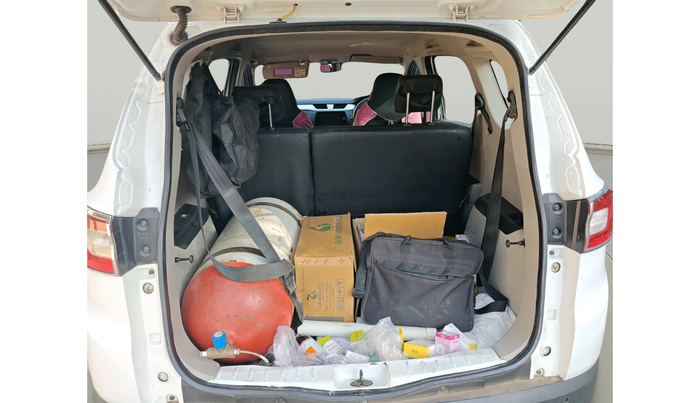 2019 Renault TRIBER RXZ, Petrol, Manual, 1,36,265 km, exterior