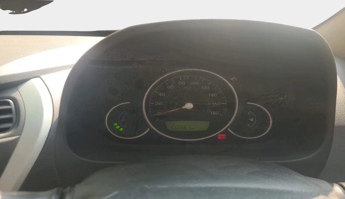 2014 Hyundai Eon MAGNA +, Petrol, Manual, 1,02,951 km, interior