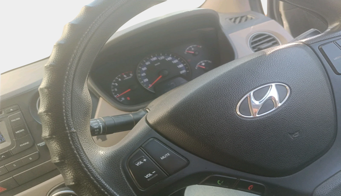 2015 Hyundai Xcent S 1.1 CRDI, Diesel, Manual, 1,74,677 km, interior