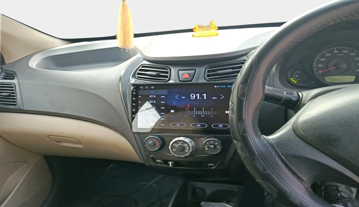 2017 Hyundai Eon ERA +, Petrol, Manual, 73,934 km, interior