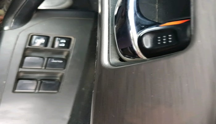 2016 Maruti Vitara Brezza ZDI PLUS, Diesel, Manual, 1,03,145 km, interior