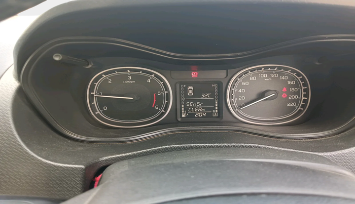 2016 Maruti Vitara Brezza ZDI PLUS, Diesel, Manual, 1,03,145 km, interior