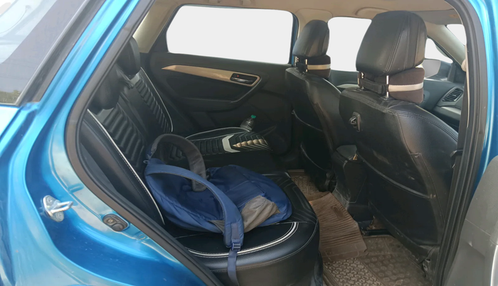 2016 Maruti Vitara Brezza ZDI PLUS, Diesel, Manual, 1,03,145 km, interior