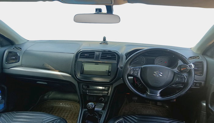 2016 Maruti Vitara Brezza ZDI PLUS, Diesel, Manual, 1,03,145 km, interior