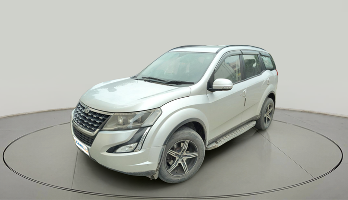 2019 Mahindra XUV500 W7, Diesel, Manual, 74,269 km, exterior
