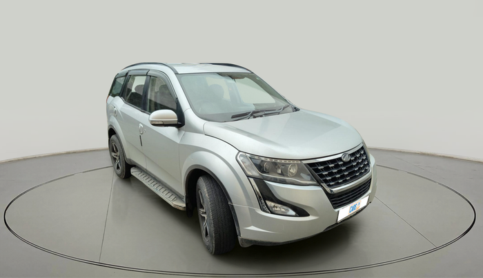 2019 Mahindra XUV500 W7, Diesel, Manual, 74,269 km, exterior