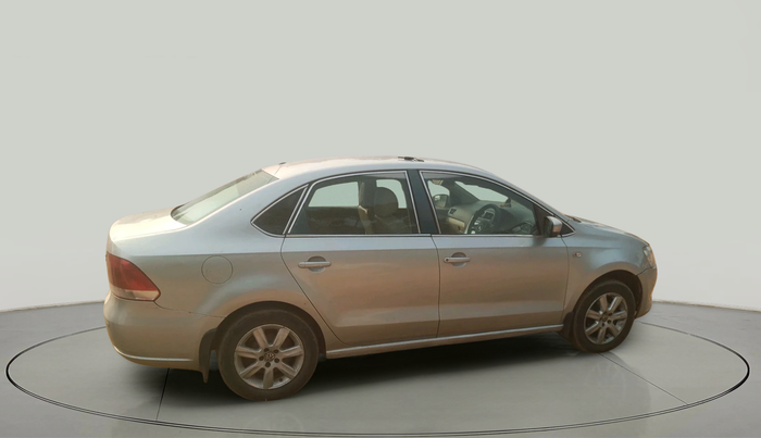 2011 Volkswagen Vento HIGHLINE 1.6 MPI, Petrol, Manual, 74,165 km, exterior