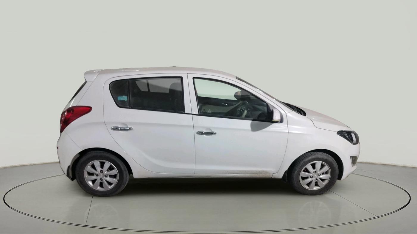 2014 Hyundai i20 ASTA 1.4 CRDI, Diesel, Manual, 1,54,726 km, exterior